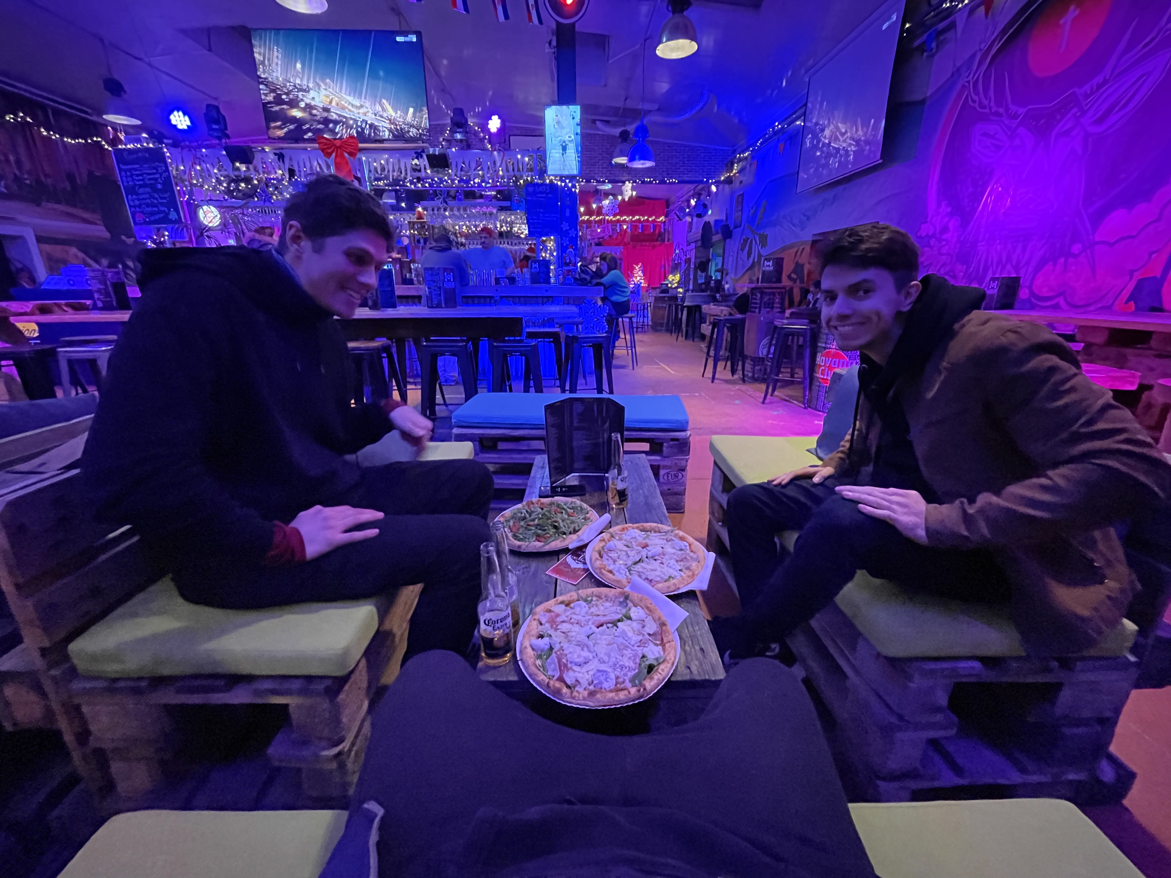 Photo n° 1 de l'avis de DJ.a fait le 09/12/2022 à 18:48
