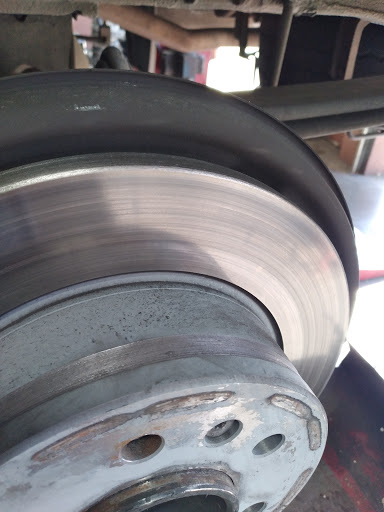 Tire Shop «Les Schwab Tire Center», reviews and photos, 2650 Las Positas Rd, Livermore, CA 94551, USA