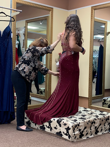 Dress Store «Stars Fashion», reviews and photos, 2063 Metro Pkwy, Sterling Heights, MI 48310, USA