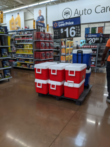 Tire Shop «Walmart Tires & Auto Parts», reviews and photos, 8990 Turkey Lake Rd, Orlando, FL 32819, USA