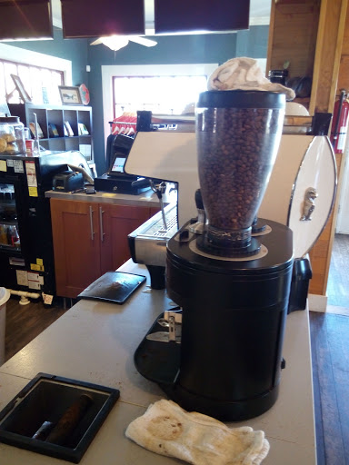 Coffee Shop «Land of A Thousand Hills Coffee House», reviews and photos, 352 S Atlanta St, Roswell, GA 30075, USA