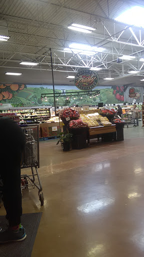 Grocery Store «Value Fresh Market Place», reviews and photos, 24800 Hoover Rd, Warren, MI 48089, USA
