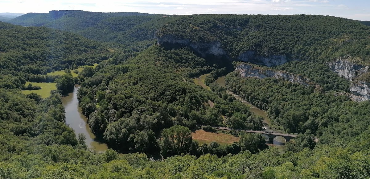 Au Bord de l'Eau St Antonin Noble val à Saint-Antonin-Noble-Val (Tarn-et-Garonne 82)