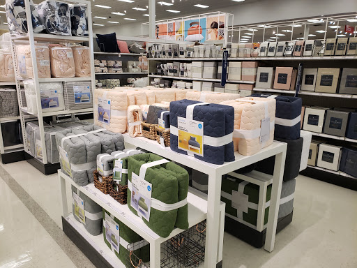 Department Store «Target», reviews and photos, 16964 Slover Ave, Fontana, CA 92337, USA