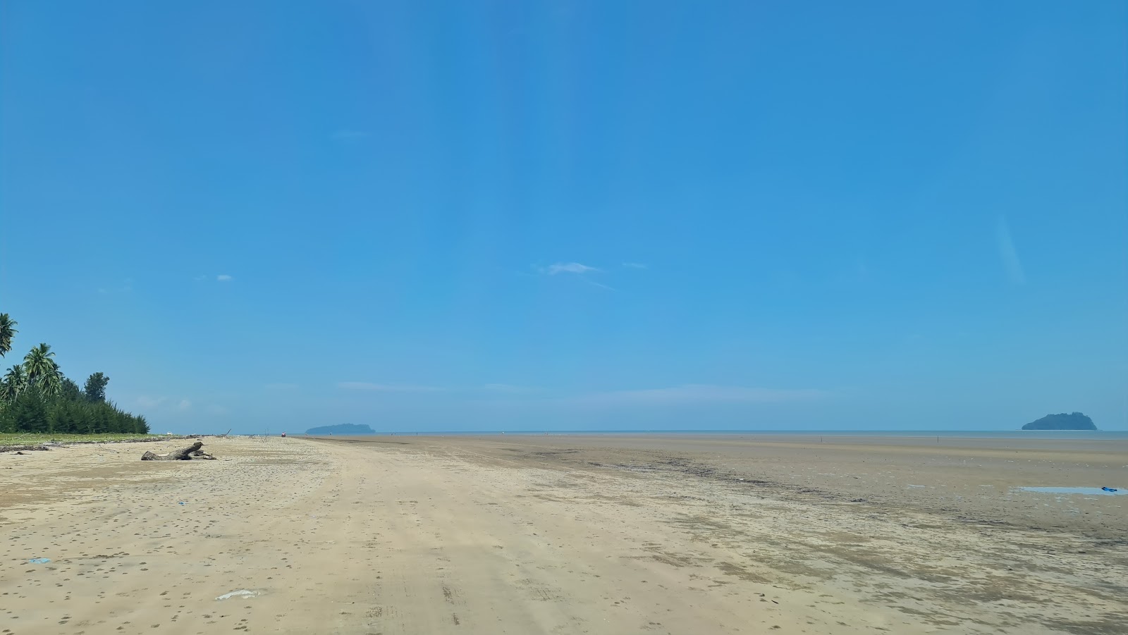 Golden Beach的照片 带有长直海岸