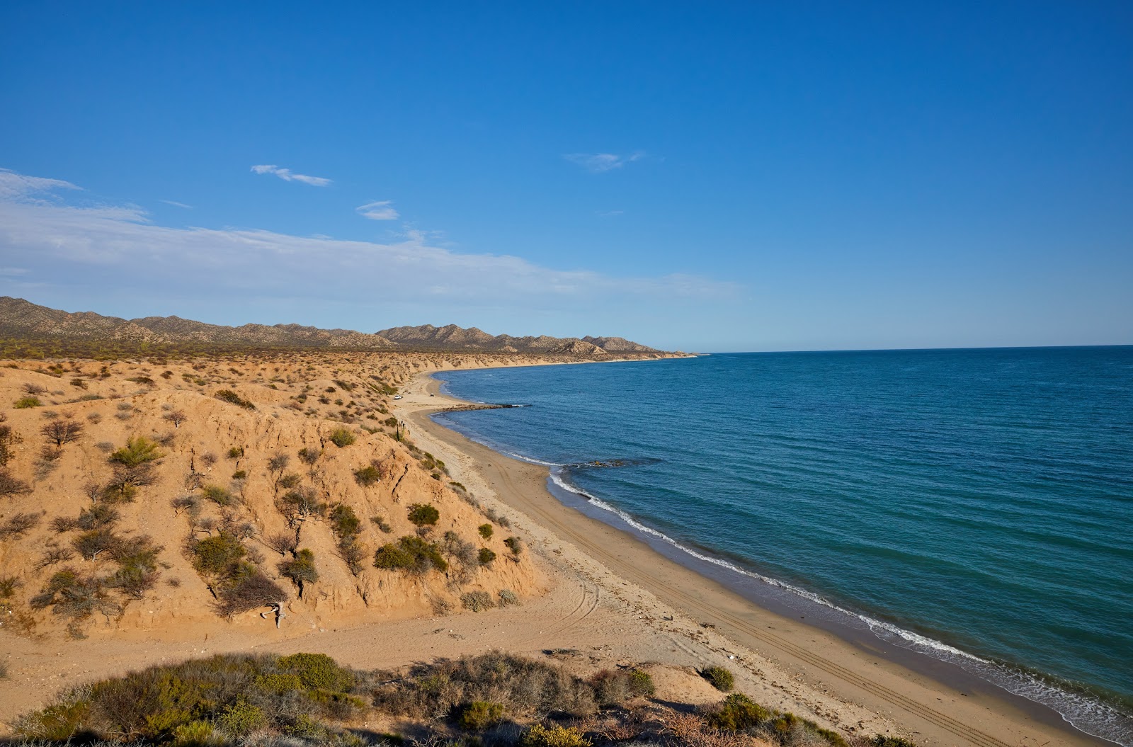 Foto di Playa Santa Rosa con una superficie del sabbia luminosa