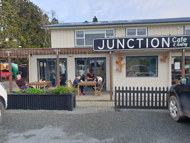Junction Cafe & Dairy