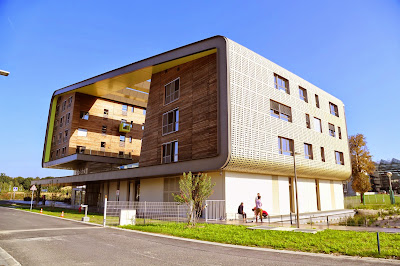 d.school Paris à Champs-sur-Marne