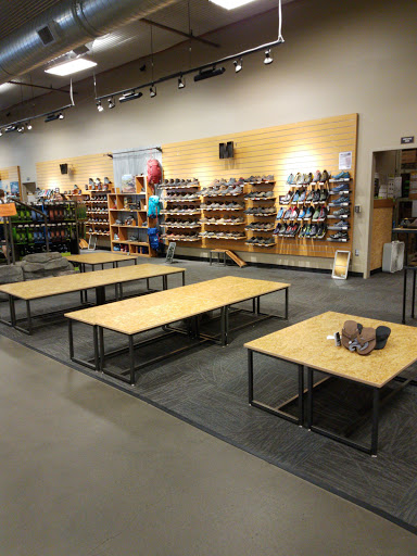 Camping Store «REI», reviews and photos, 1405 NW Johnson St, Portland, OR 97209, USA