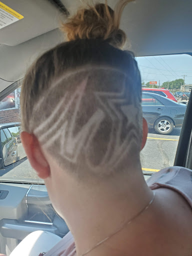 Barber Shop «Legends Barber Shop», reviews and photos, 6827 E Harry St, Wichita, KS 67207, USA