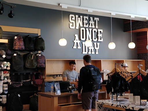 Sportswear Store «lululemon», reviews and photos, 2643 NE University Village St, Seattle, WA 98105, USA