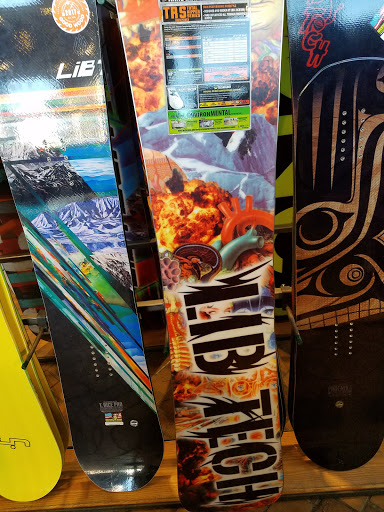 Ski Shop «evo Denver Store», reviews and photos, 860 Broadway, Denver, CO 80203, USA