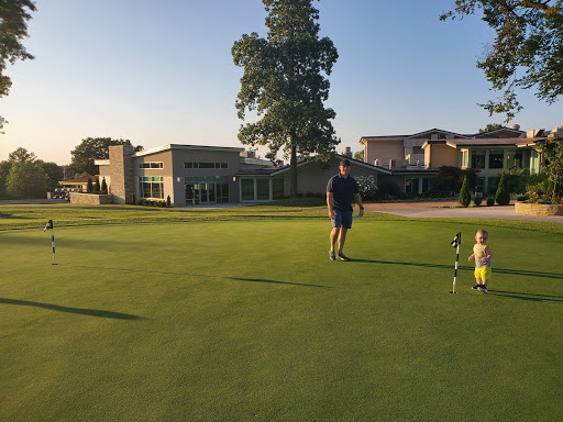 Country Club «Hickory Hills Country Club», reviews and photos, 3909 E Cherry St, Springfield, MO 65809, USA