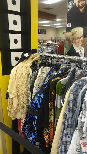 Clothing Store «GoodWill», reviews and photos, 1356 E Vine St, Kissimmee, FL 34744, USA