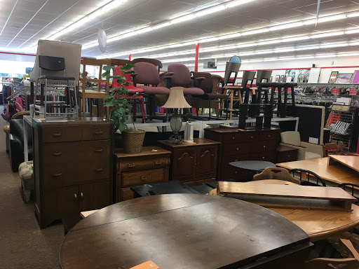 Thrift Store «The Salvation Army Family Store & Donation Center», reviews and photos, 3740 Nicollet Ave, Minneapolis, MN 55409, USA