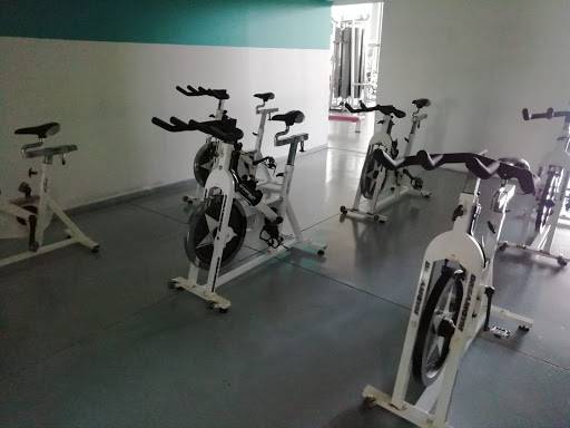 Nueva Marina Centro Deportivo Sport & Padel en El Varadero, Granada