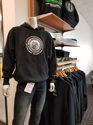BMW Motorcycle Dealer «BMW Motorcycles of Western Oregon», reviews and photos, 12010 SW Garden Pl, Portland, OR 97223, USA