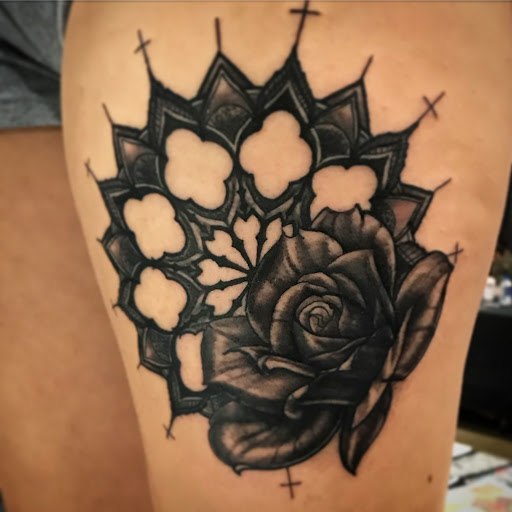 Tattoo Shop «Custom Concepts Tattoo and Design», reviews and photos, 1 Harbor Blvd, Destin, FL 32541, USA