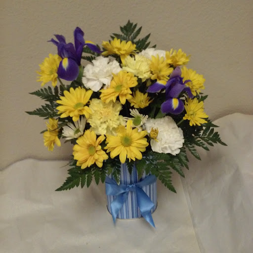 Florist «Fort Myers Flower House», reviews and photos, 3441 Fowler St, Fort Myers, FL 33901, USA