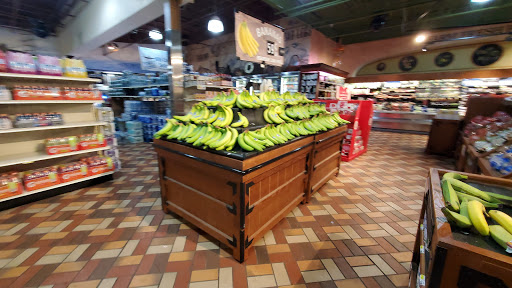 Grocery Store «Super Foodtown of North Haledon», reviews and photos, 1068 High Mountain Rd, North Haledon, NJ 07508, USA