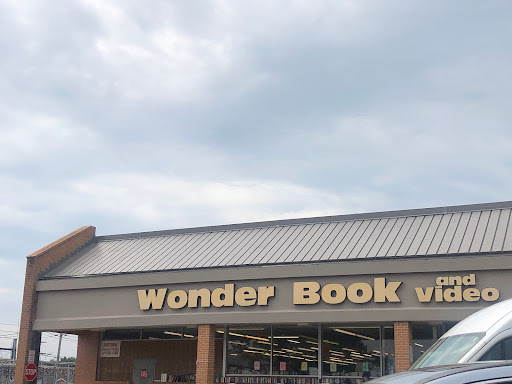 Book Store «Wonder Book and Video», reviews and photos, 607 Dual Hwy, Hagerstown, MD 21740, USA