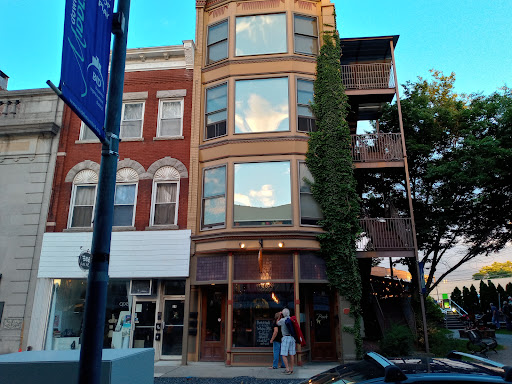 Restaurant «Something Sweet Dessert Cafe», reviews and photos, 17 North St, Middletown, NY 10940, USA