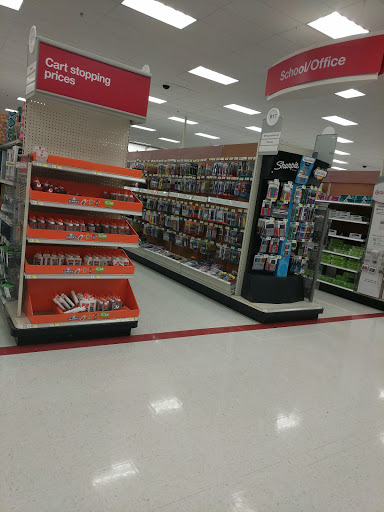 Department Store «Target», reviews and photos, 220 S River Rd, Bedford, NH 03110, USA