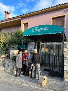 Restaurant La Pinyareda Carrer la Pinyareda, 11, 17707 Agullana, Girona, España