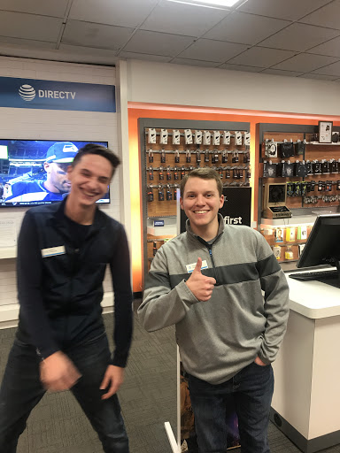 Cell Phone Store «AT&T Authorized Retailer», reviews and photos, 202 N Tejon St, Colorado Springs, CO 80903, USA