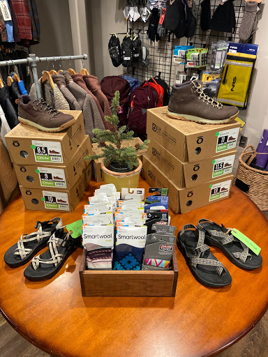 Outdoor Sports Store «River Rock Outfitter», reviews and photos, 915 Sophia St, Fredericksburg, VA 22401, USA