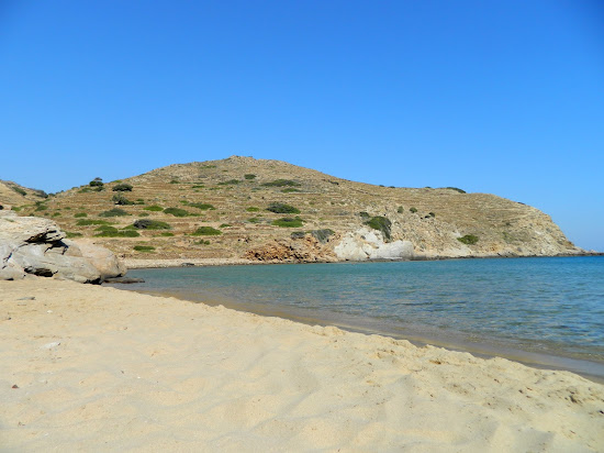Kolitsani beach