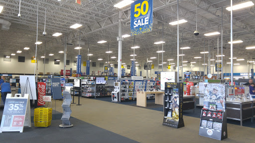 Electronics Store «Best Buy», reviews and photos, 1100-1300 N Galleria Dr, Middletown, NY 10941, USA