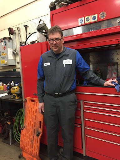 Auto Repair Shop «Hillside Automotive Center Inc», reviews and photos, 54 Hillside Ave, Hartford, CT 06106, USA