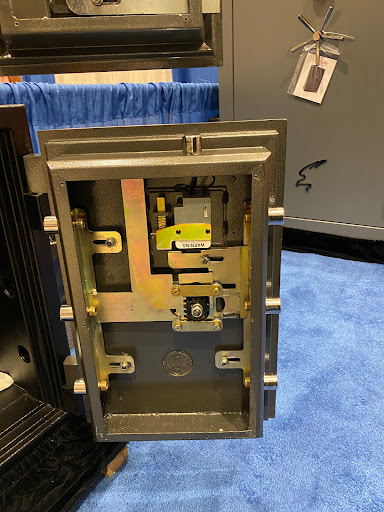 Locksmith «Advanced Security Safe and Lock», reviews and photos, 6318 Reisterstown Rd, Baltimore, MD 21215, USA