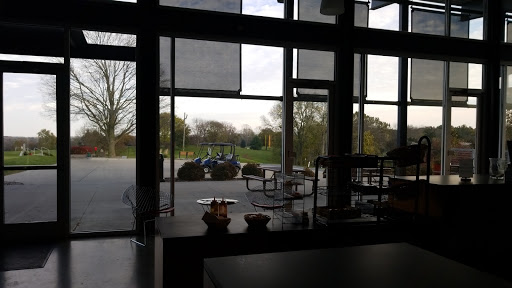 Golf Course «Bright Grandview Golf Course», reviews and photos, 2401 E 29th St, Des Moines, IA 50317, USA