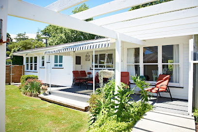 Cambridge Cottage - Self Catering Holiday House