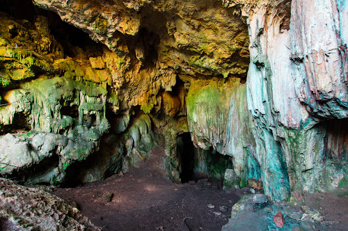 Grotte des fées à Montpeyroux