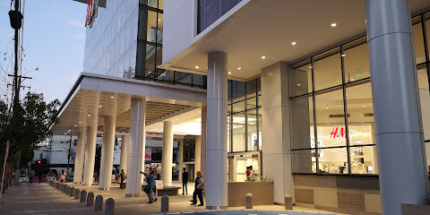 Mall Marina Oriente