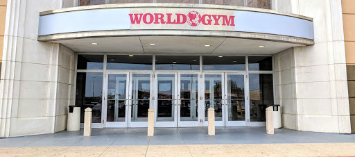 Gym «World Gym», reviews and photos, 10000 Emmett F Lowry Expy, Texas City, TX 77591, USA