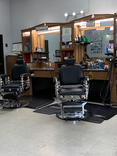 Barber Shop «Esquire Barber Shop», reviews and photos, 114 W College St, Griffin, GA 30223, USA