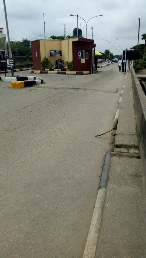 FedEx Redstarplc Express Lagos, 37 Olumo St, University Of Lagos 100001, Lagos, Nigeria, Park, state Lagos