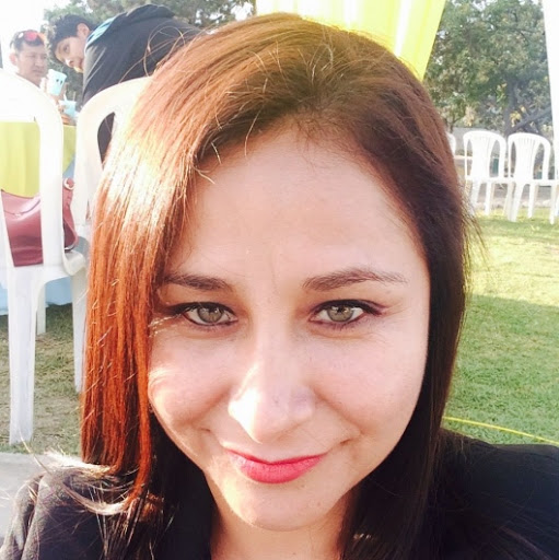 Dra. Rosa Luz Avalos Rojo, Cirugía General y Laparoscópica