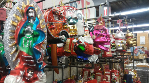 Furniture Store «Cost Plus World Market», reviews and photos, 2040 Redwood Hwy, Greenbrae, CA 94904, USA