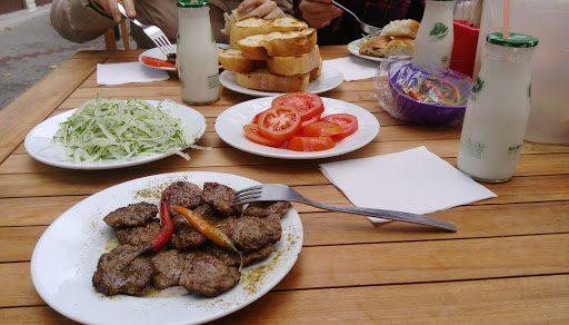 Çınar Köfte Salonu