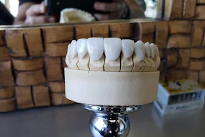 Clínica Dental San Sebastián image