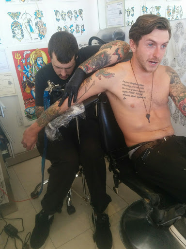 Tattoo Shop «House of Ink», reviews and photos, 8 Brooks Ave, Venice, CA 90291, USA