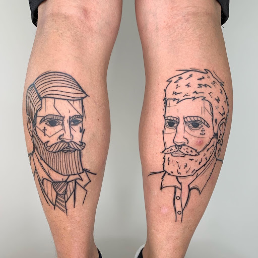 FLOM TATTOO E PIERCING STUDIO