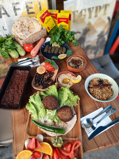 KEM KÜM Egyptian Vegan Restaurant Moda Kadıköy Istanbul
