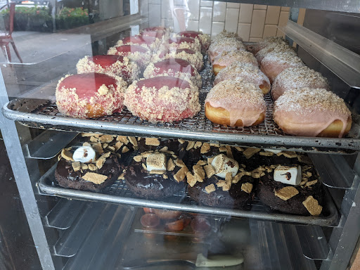 Chicken Restaurant «Astro Doughnuts & Fried Chicken», reviews and photos, 1308 G St NW, Washington, DC 20004, USA