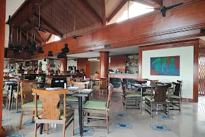 The Puhu Restaurant & Lounge image